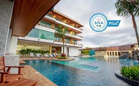 Aqua Resort Phuket SHA Hotel